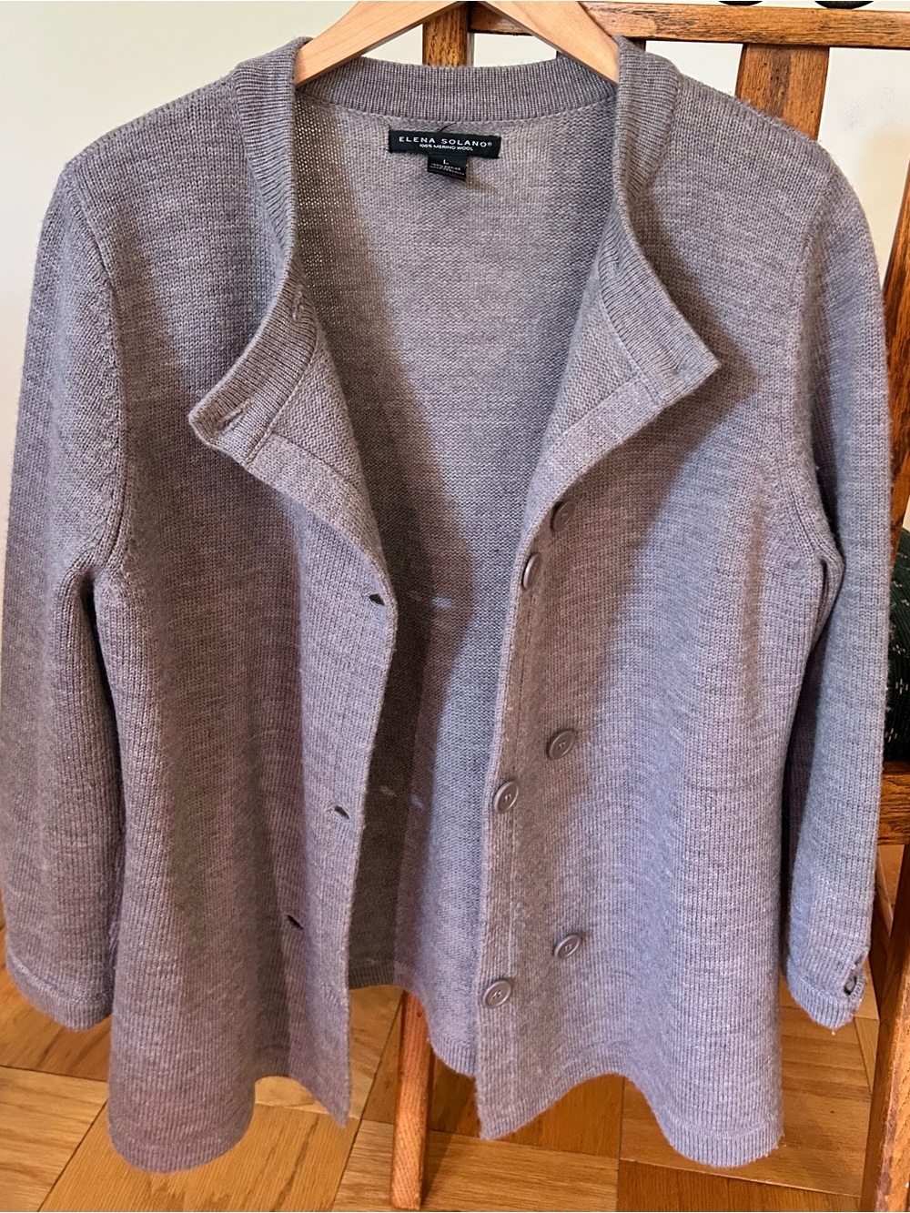 100% merino wool Elena Solano Women's Gray Button-Front Cardigan size L